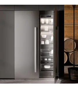 Column freezer 24"